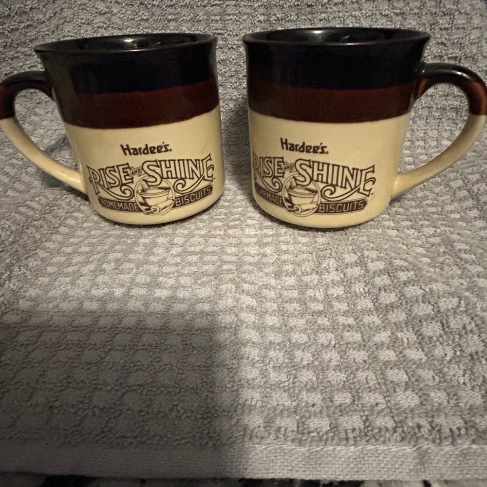 1989 Hardee’s Coffee Cups (2)